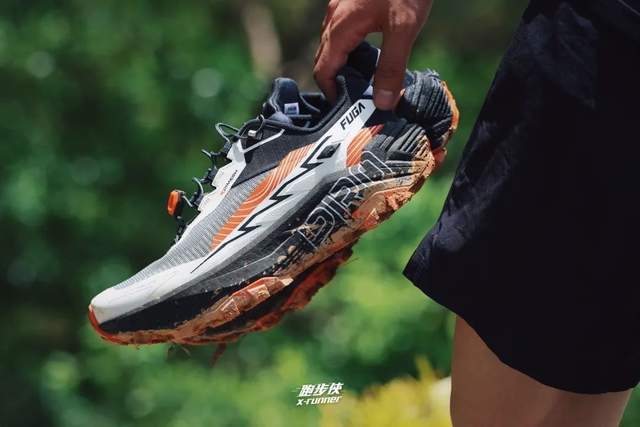 X PRO 解锁山野竞速新体验精英跑山唯快不破！FUGA E(图7)