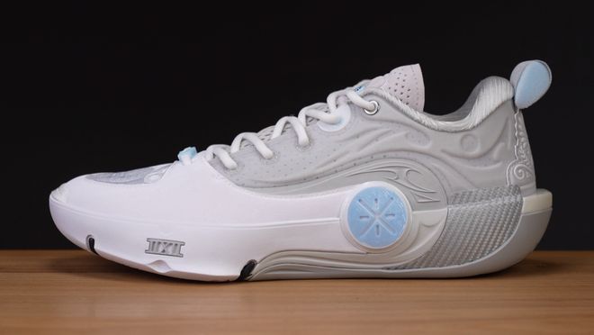 战篮球鞋 年度TOP榜单2025 XCin 实(图2) 战篮球鞋 年度TOP榜单2025 XCin 实(图2)