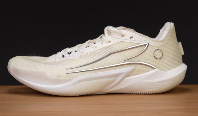 战篮球鞋 年度TOP榜单2025 XCin 实(图20) 战篮球鞋 年度TOP榜单2025 XCin 实(图20)