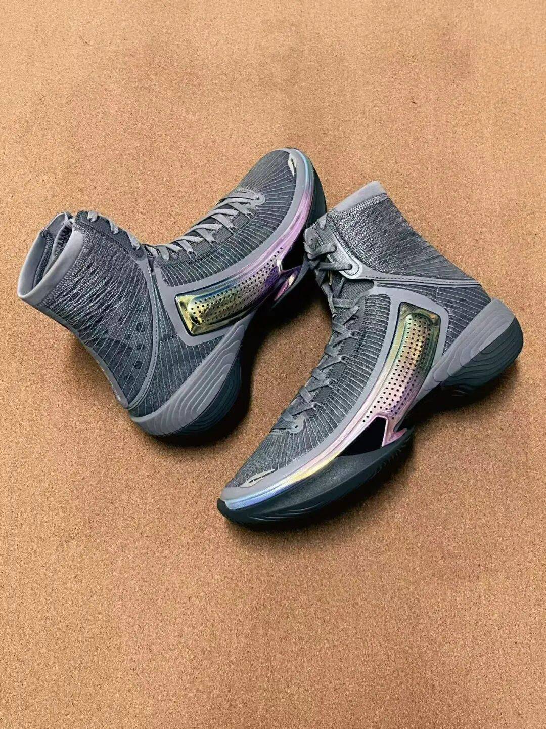 你的年度榜单TOP 10？年度鞋款大集结哪双可以入围(图12)