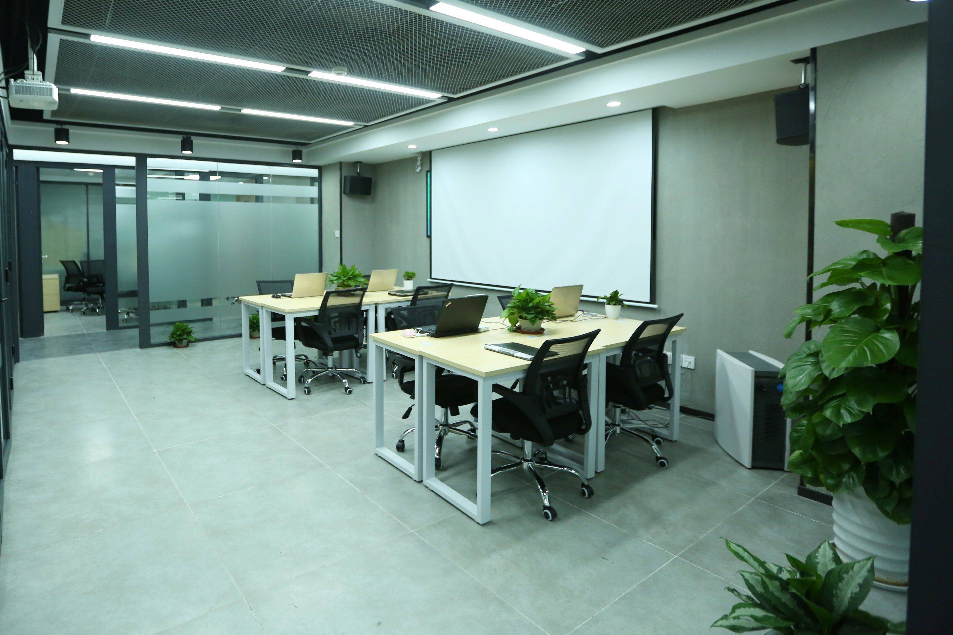 P3：鞋服餐饮降本增效方案莆田AI半无人